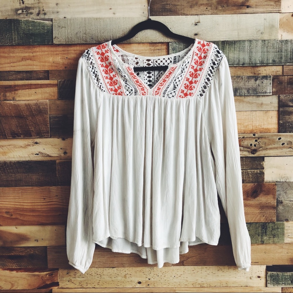 mossimo top with woven detail